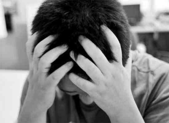 49岁本地炒房客，抢买6套房却被套牢，月供7万开始扛不住了