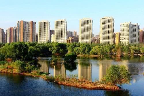 买房有变化，摇不到号到卖不出房，楼市变化有意思