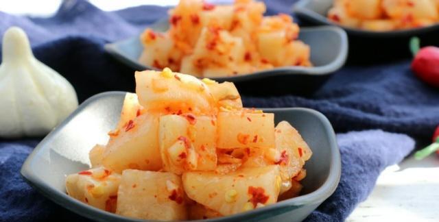 几道脆爽可口的美食，吃起来透心沁齿，你最喜欢哪一道？