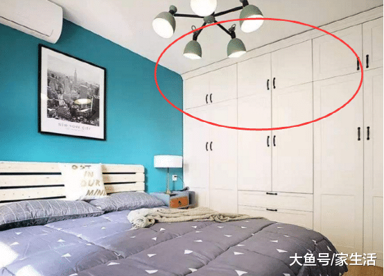 老木工装修从来不做到顶衣柜，听他一分析，回家真想拆了返工