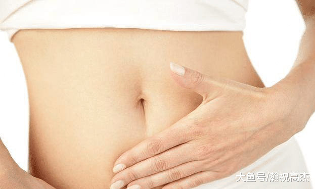 女子连续7天在肚脐滴2滴风油精，后来身体发生了奇妙的变化！