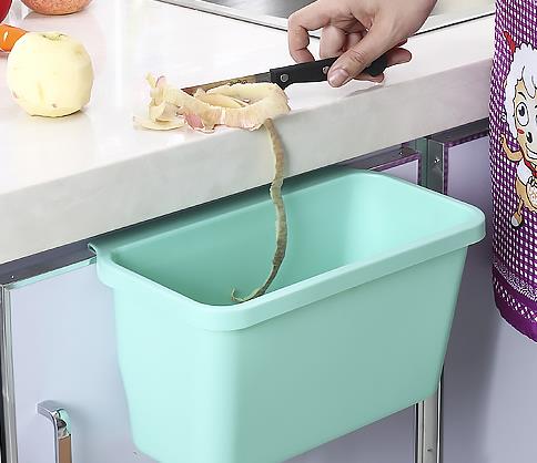 去了香港才知道，电线早已不埋墙里了，瞧人家怎么装，美观又高级