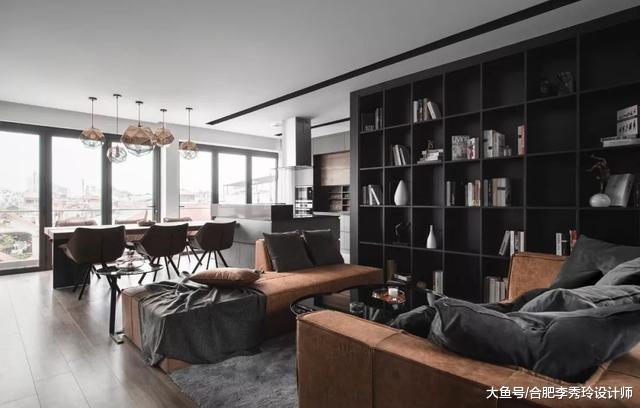 140平只做两室一厅，看到客厅我一愣，沙发换个方向更加实用了