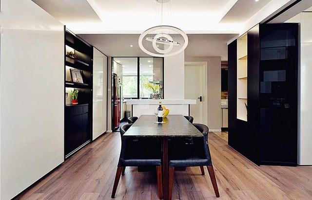 小夫妻花16万元装修 现代的时尚装修风格 很受朋友喜欢