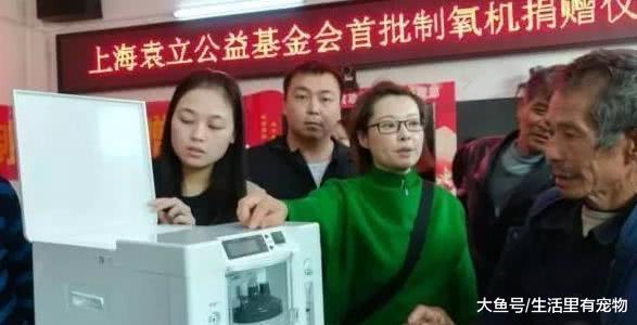袁立踏踏實實做公益，用行動獲得塵肺病人好評，網友狂點贊！