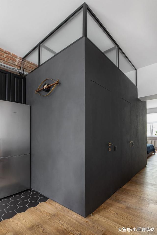 儿子结婚，回乡建新房我出10万，装修完工后却没有我房间，寒心！