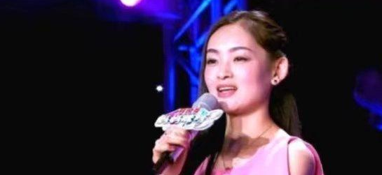 那个答应10后娶她的军人，曾经救过她的命，如今怎样了？