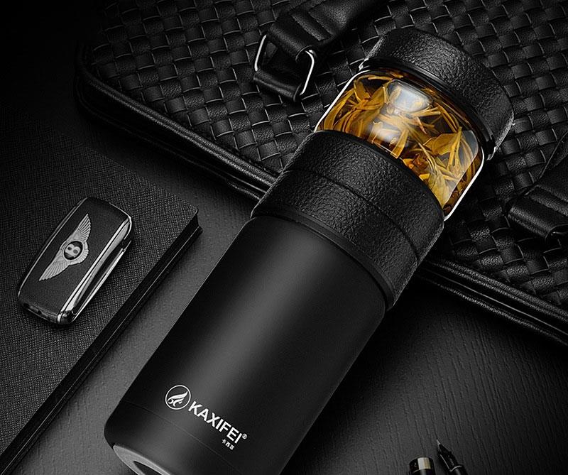 义乌又出一水杯叫：领导杯，也叫太空杯，不吹，出差开会拿着有面