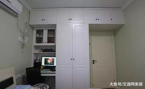 200万买套56平小户型, 为收纳电视墙上打柜子, 邻居看了都夸实用