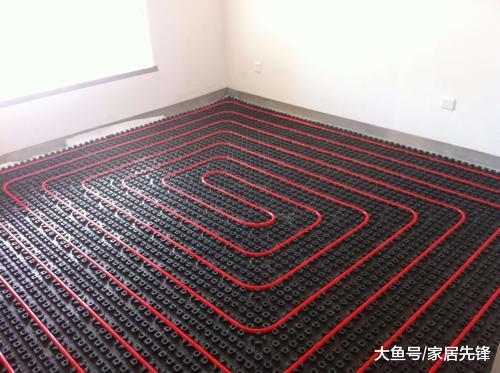 越来越多人家里不装地暖了，如今流行装它代替，省钱又暖和