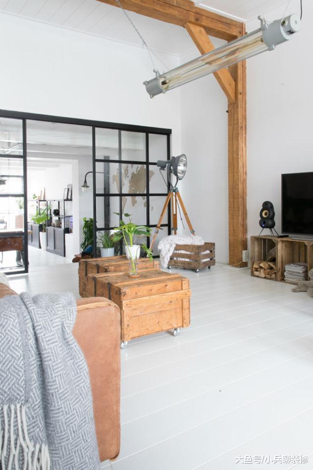 未来装修墙面都不刷漆了，现在时髦刷水泥墙，住一辈子都不发霉