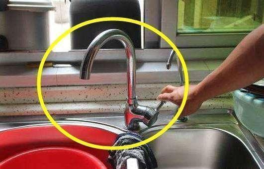 一位住顶楼的“过来人”亲身经历：以后换房，说什么也不再买顶楼