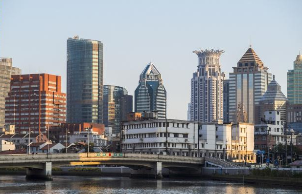 楼市巨变：新房每套仅10万，还在市中心？专家分析完有谱了