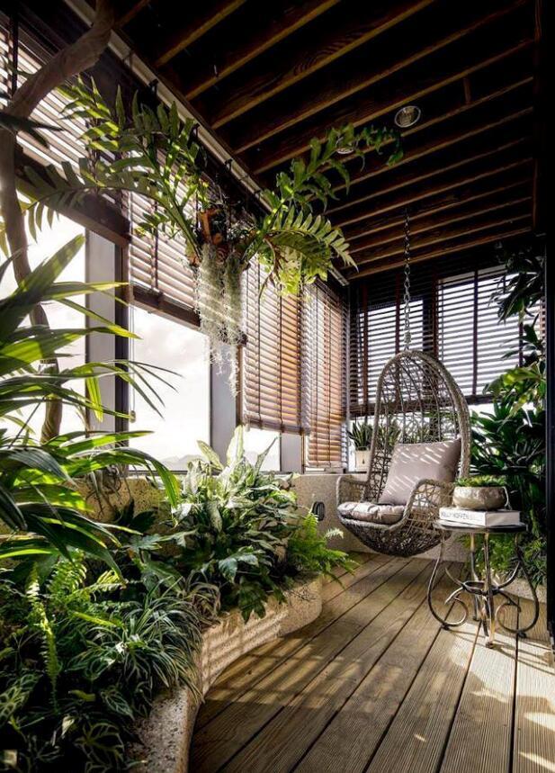 阳台空间别浪费了，这样设计漂亮又实用，还能多出一间房