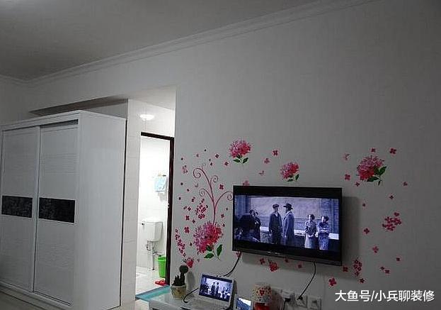晒晒46平的公租房，连卧室都没有，床直接放客厅！你见过吗
