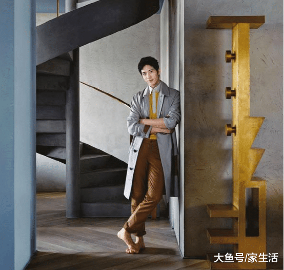 带你参观井柏然的豪宅：装修像个工厂一样，这种风格真欣赏不来