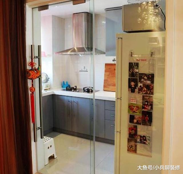 实拍朋友92平新房，整体简约大方，就是厨房一看笑趴了！