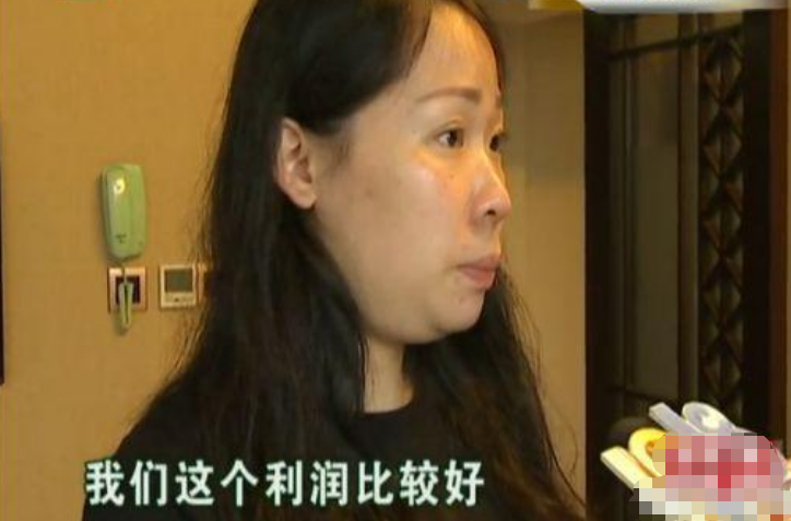 足浴店被“强制”停业, 老板怒找媒体曝光: 租金22万, 年利120万
