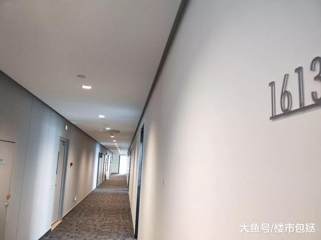 有点惨！广州金融城竟有写字楼空置7层！租金还比不过旁边的老楼