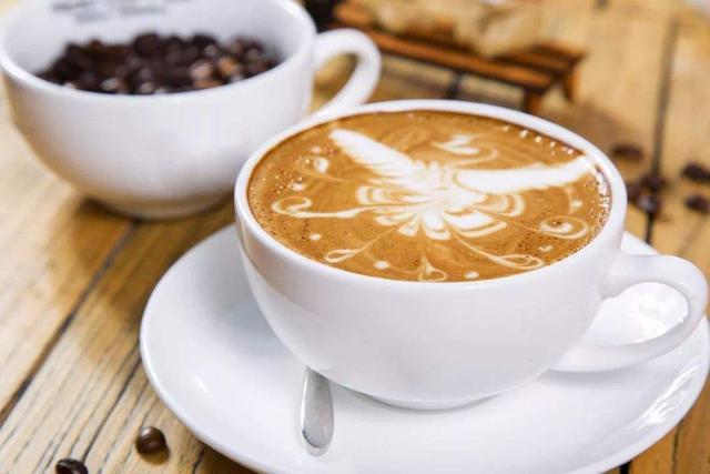 星巴克的小杯咖啡为什么能卖到32？浅谈零售中的“高锚点”效应！