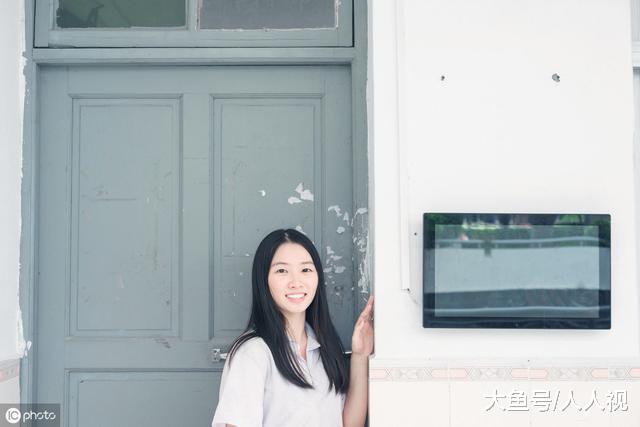 如果房价跌至5000元每平米，人人买得起房，社会有什么变化？