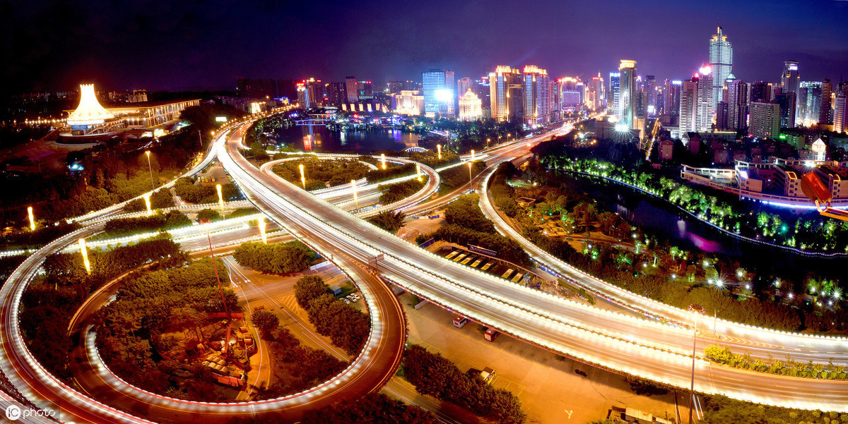 这回阿三高兴了吗？2027年印度人口赶超中国，成全球第一