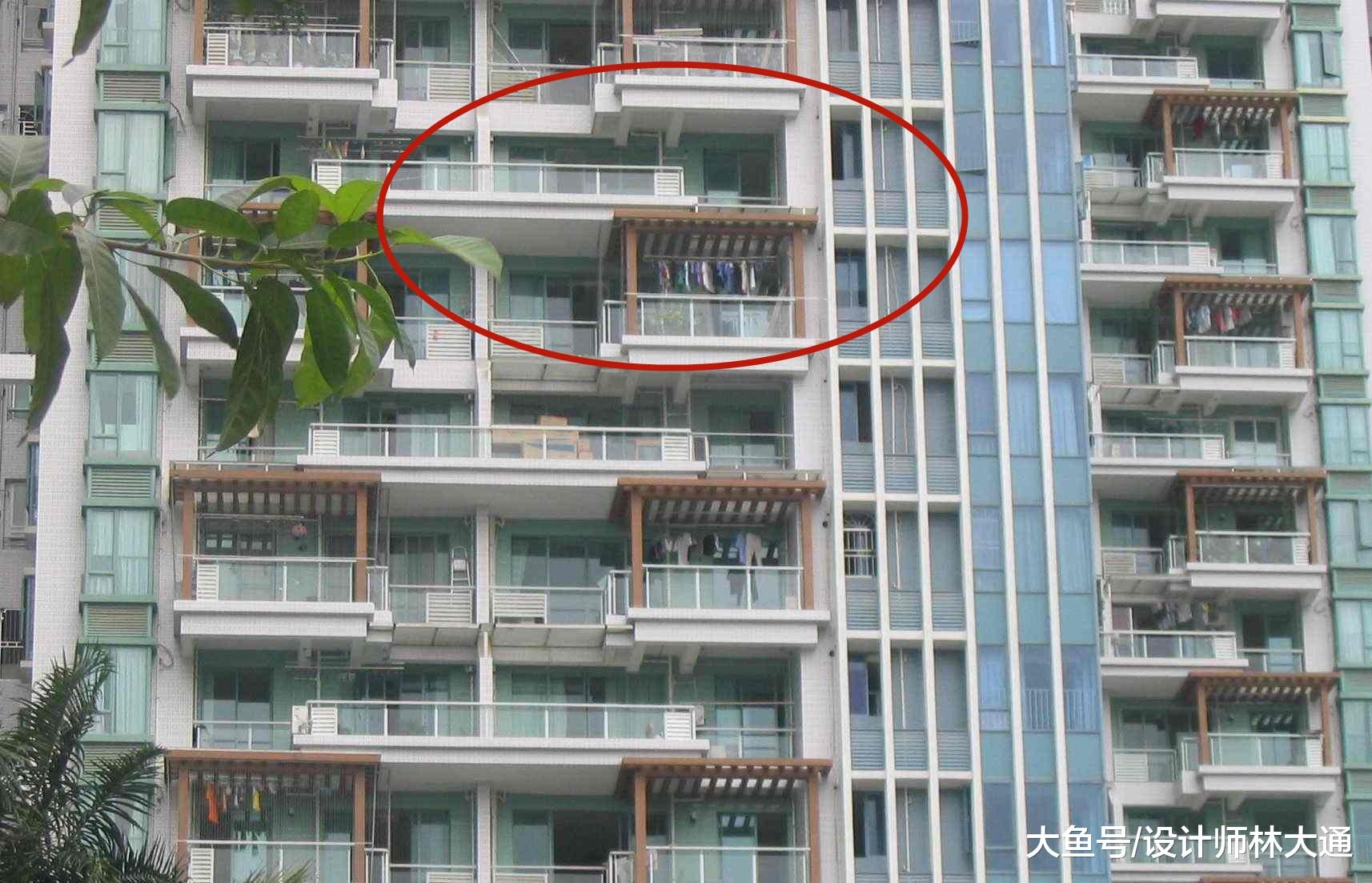 广东发现一户人家阳台，设计的简直太有才了，忍不住拍下给大家晒晒