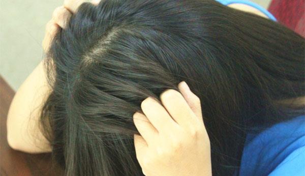 为什么女性易患甲状腺结节？患甲状腺结节，身体可能会有3个表现