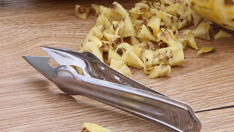 爱吃水果的人有福了，水果这样切，让人食欲大增还不脏手