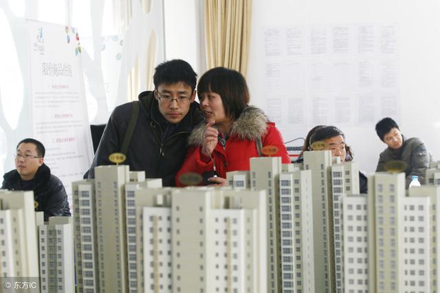 比房价下跌更无奈，楼市松绑后，地产“夜壶”又被提起？
