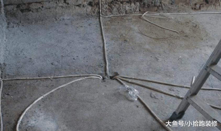 邻居笑我请了一个假的水电师傅，起初不理解，后来气坏了