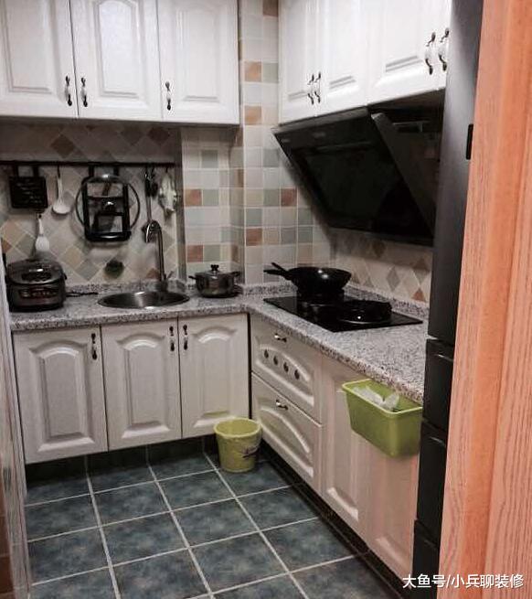 穷装！53平全套下来8万，房子虽小，功能很齐全，我很满足！