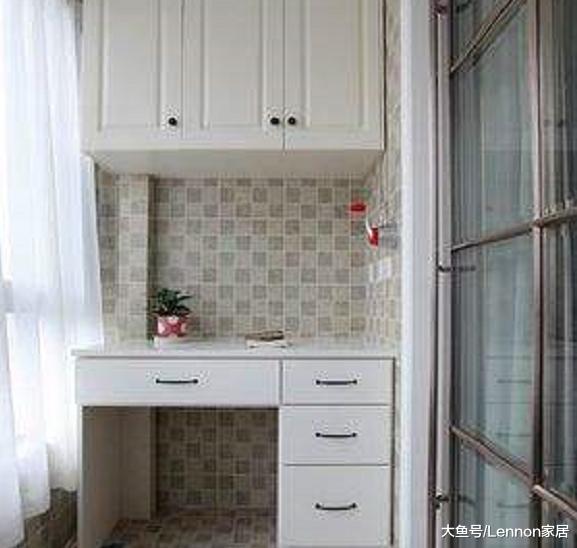 为什么阳台不要装收纳柜？听完老师傅分析，庆幸我家没有装