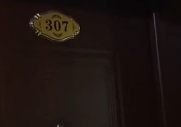 男子把全部收入给了妻子 只为劝妻子离婚 自己和“女友”长相厮守