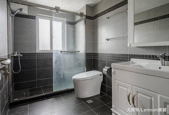 淋浴房装修，现在都流行用这个来代替瓷砖，实用又美观