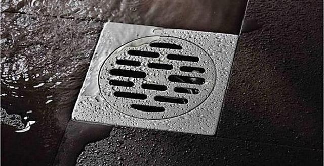 幸好老师傅提前告知，如何选购地漏，否则又遭殃了！