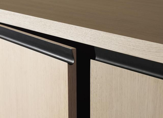 放弃普通把手开凹槽，我家柜子颜值蹭蹭涨，开合还比以前更方便！