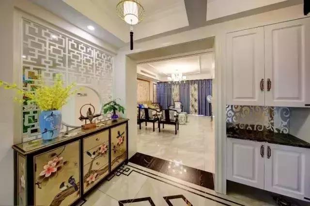 现代时尚风与暖意新中式风的结合，新房就是这么独特，特别喜欢