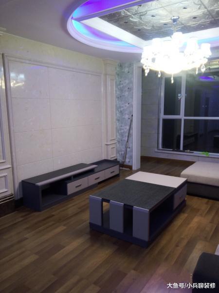 137平新房装修只花13万，卫生间4D瓷砖超有个性，太赞了！