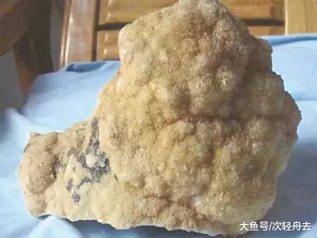 ＂新疆到底有多少种宝玉石？＂