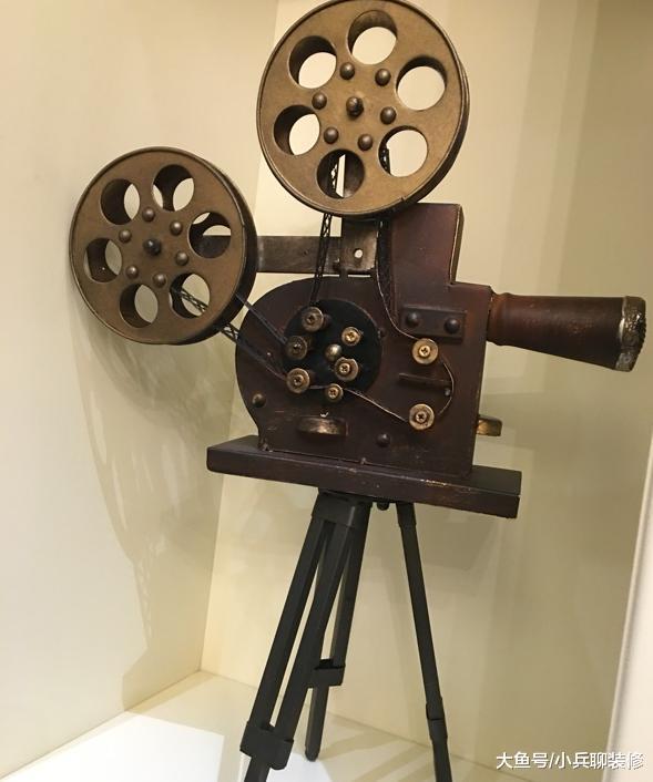 晒晒朋友花200w装修380平新家，光设计费就30w，土就一个字啊！