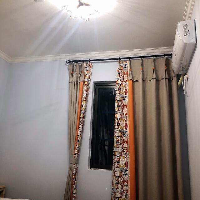 晒晒三居室新房，全屋宽敞又明亮，衣柜里“藏”卫生间是头次见！