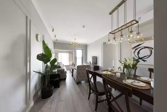 美式风的家，也可以简单布置，且不失格调呢！省钱又省心的设计