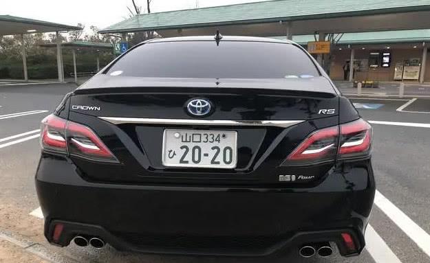 丰田再亮“王炸”！长5米1，气场盖过宝马3系，亚洲龙买早了