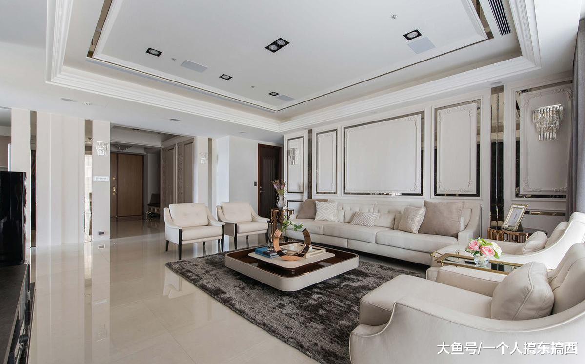 新房装修完工整屋子个性定制，尤其是玄关鞋柜设计很合理