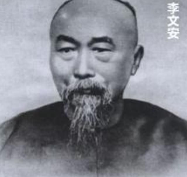 他和自己的妹妹结婚，很多的人都在取笑他，但是他还是不动摇，这是为什么呢！