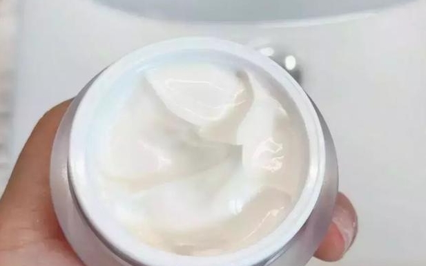 被推到烂的单品，用完居然想爆粗！第3个可能会毁掉你的脸