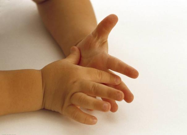 用湿巾代替水洗很容易引发这些问题，家里有宝宝的赶紧注意了