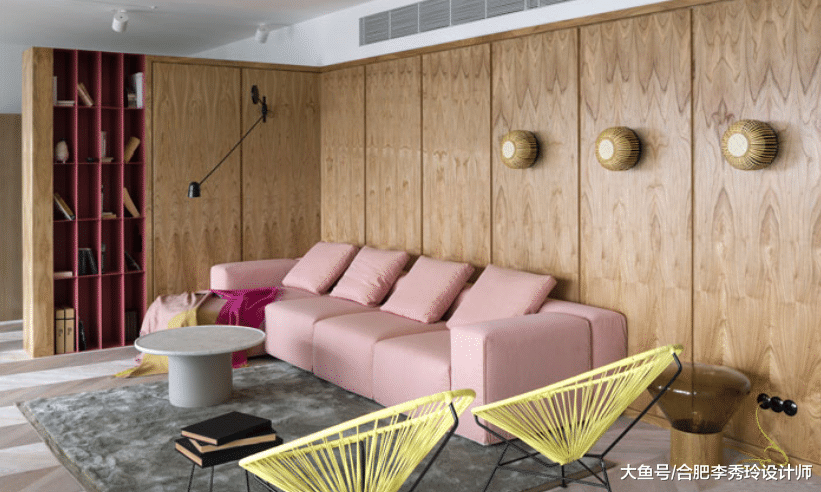 承重柱變隔斷柱，木板成電視墻，合肥110㎡的房子設計，真是創意滿滿