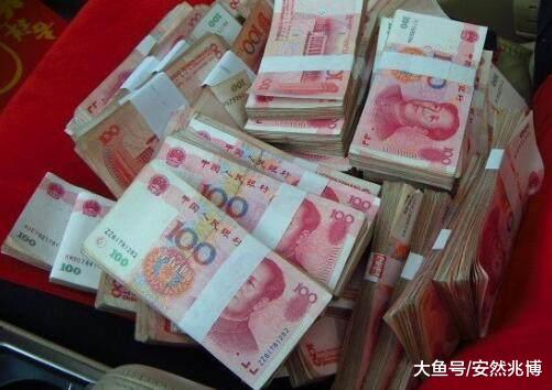 面试官：上司又向你借20000块，怎么办？姑娘巧妙解决，妥妥录取